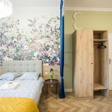 Petite Visite No 18A I 18B Apartment Torun Bagian luar foto